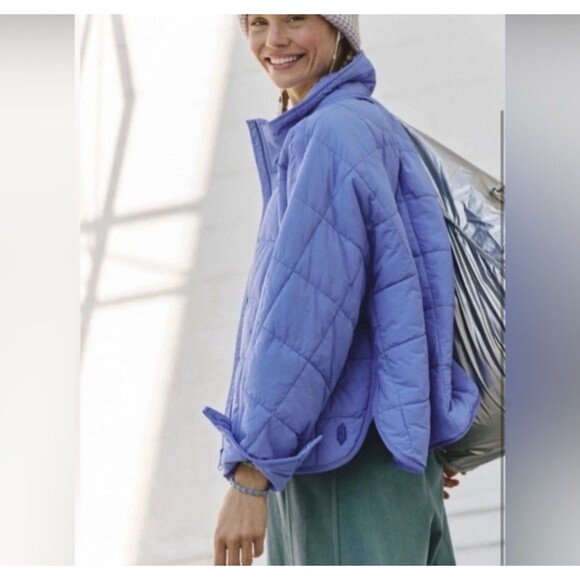 Free People Pippa Packable Puffer Jacket in Blue Blueberry Medium - Picture 6 of 13
